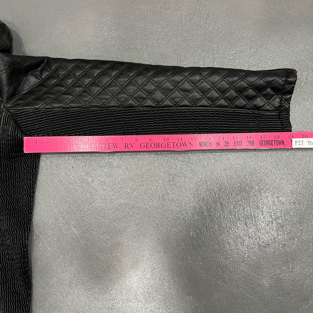 BB vegan leather jacket - Picture 9 of 9